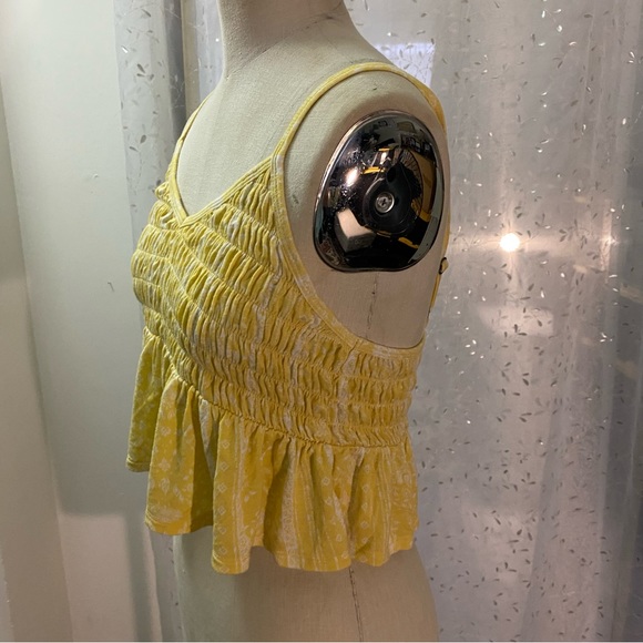 Straps Flowey Top - Picture 5 of 5